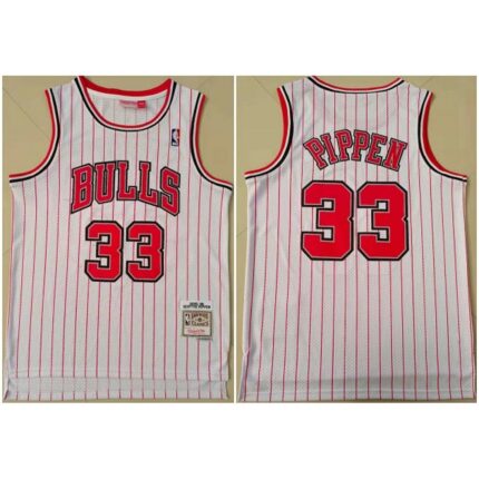 Men's Chicago Bulls #33 Scottie Pippen White Throwback Stitched Jersey